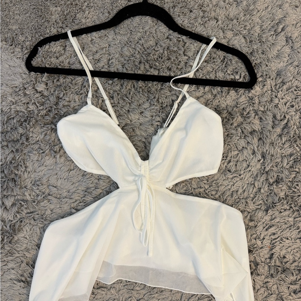 Tiger Mist Women’s White Cutout Cami Top